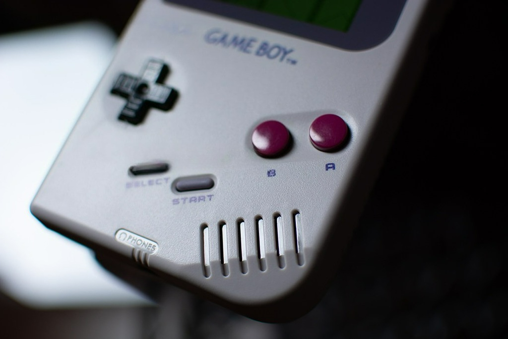 Japonya Orjinal Game Boy DMG-0 - Handheld Game Console incelemesi ve fiyatı